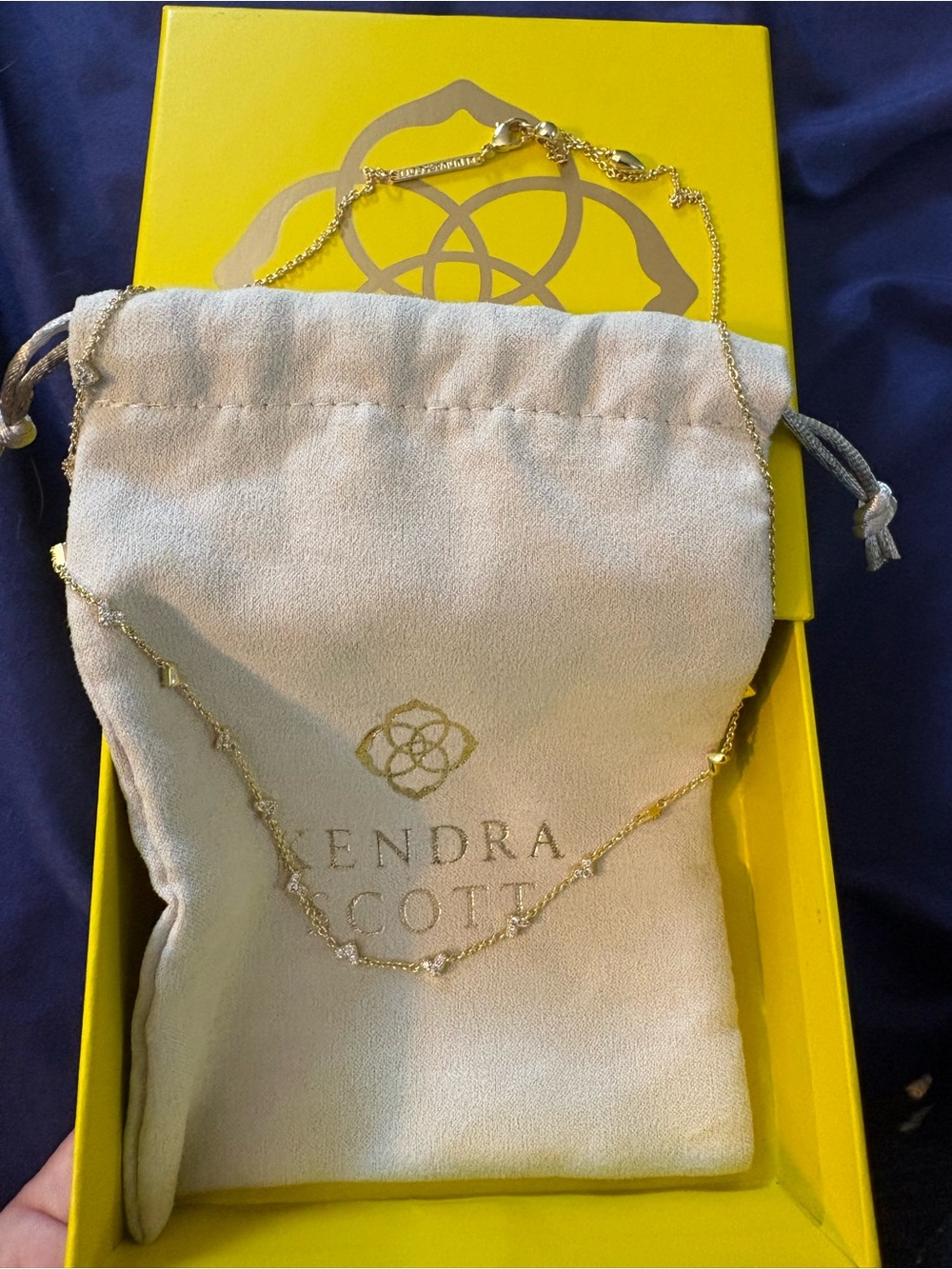 Kendra Scott Gold Delicate Station Necklace - Gold crystal hearts reversible